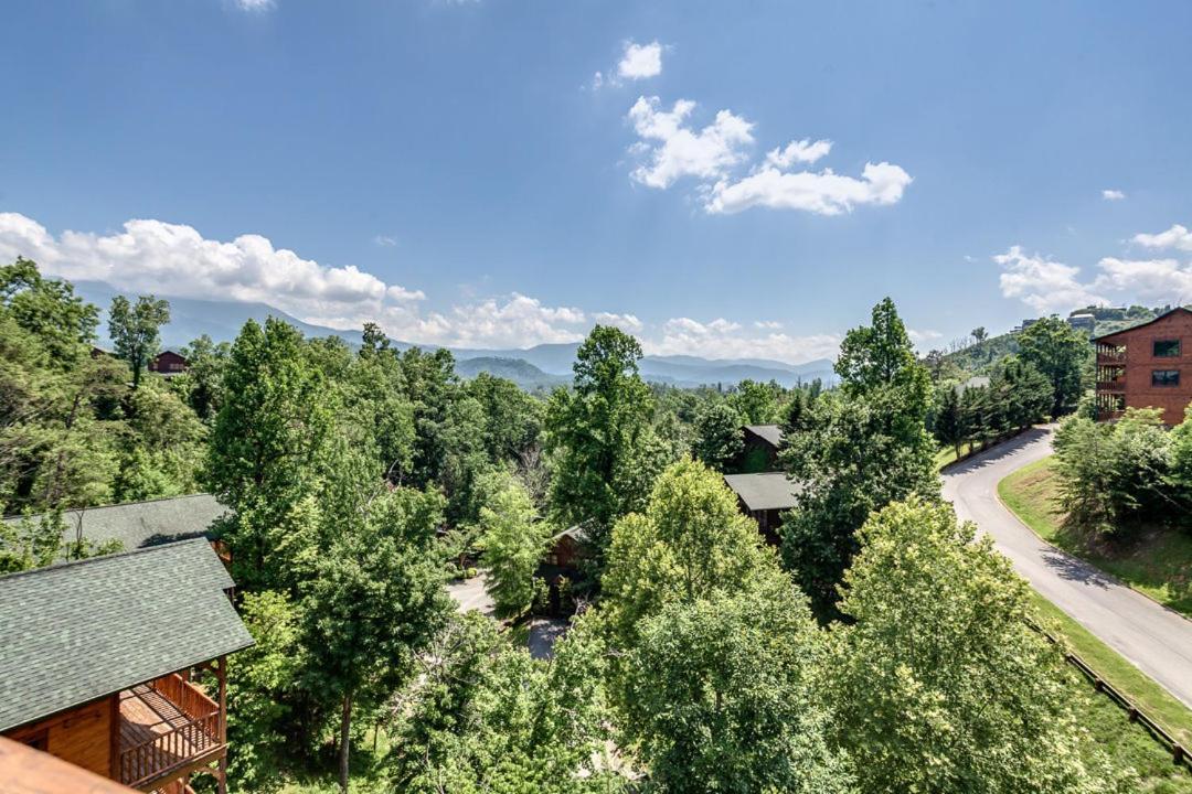 Gatlinburg Cabin With Private Hot Tub By Staycating Eksteriør bilde